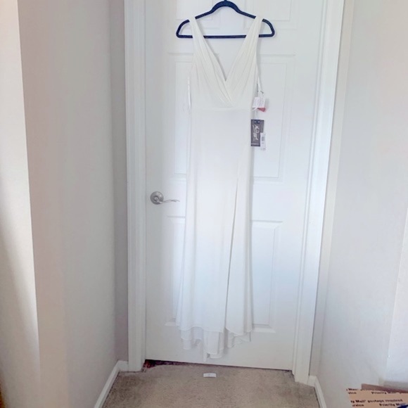 MAC DUGGAL Women’s V-neck Cowl Back Surplice Knit Stretch Gown White Size 4 New - Picture 5 of 7